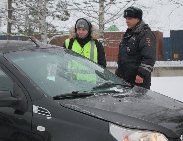 В Лесосибирске студенты прошли стажировку в Госавтоинспекции