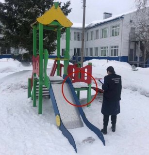 В Лесосибирске воспитателю детского сада предъявлено обвинение в причинении смерти по неосторожности воспитаннику